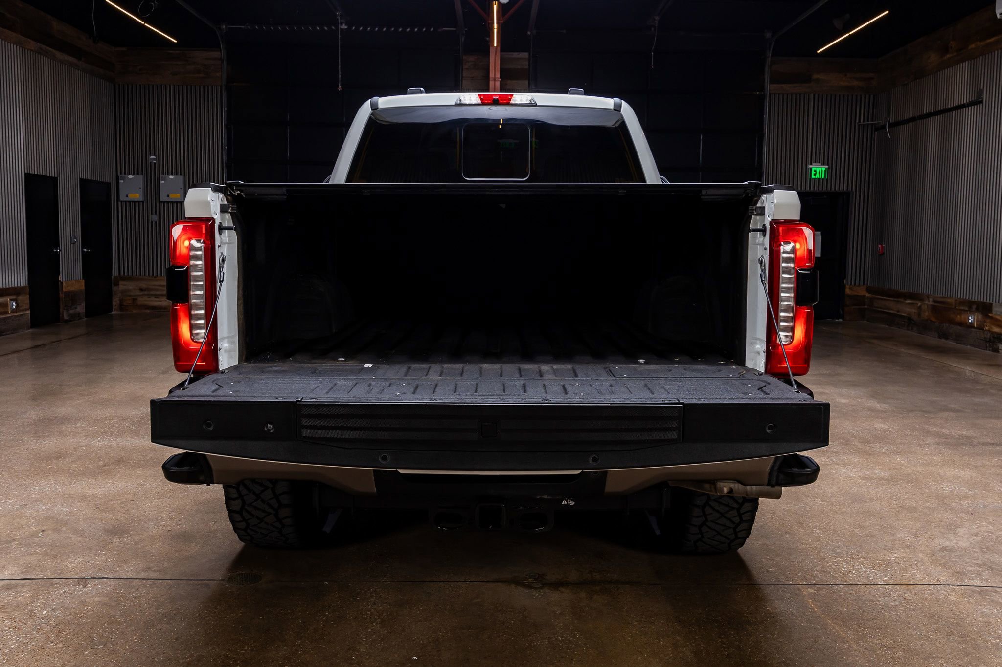 Used 2023 Ford F250 King Ranch AWD/4WD image 9