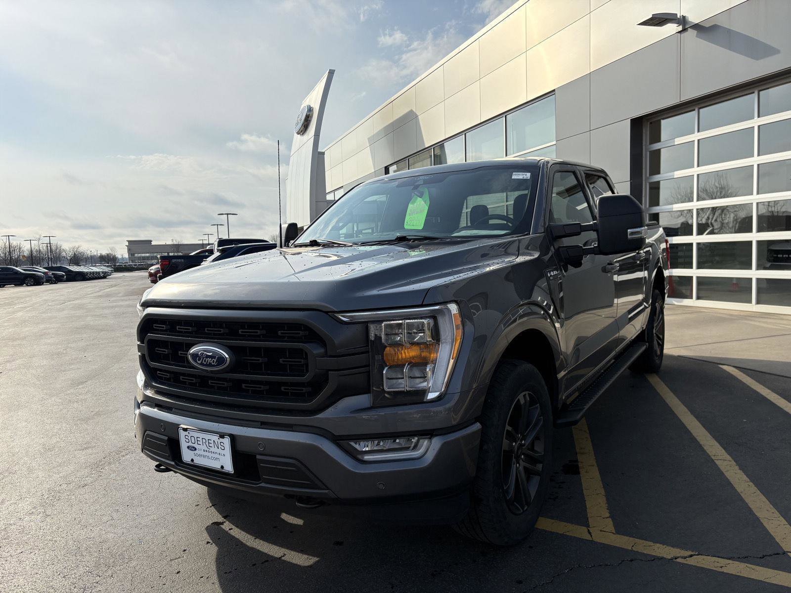 Certified 2022 Ford F150 XLT w/ Equipment Group 302A High image 3