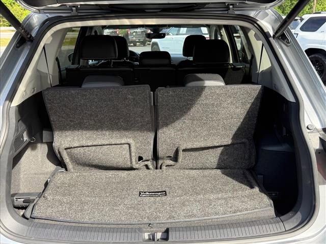 Used 2023 Volkswagen Tiguan SE FWD image 15