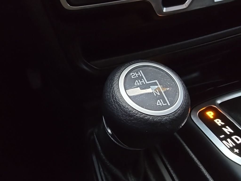 Used 2021 Jeep Gladiator Willys image 40