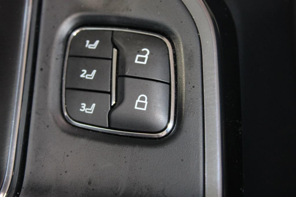 Used 2025 Ford F150 Platinum AWD/4WD image 36