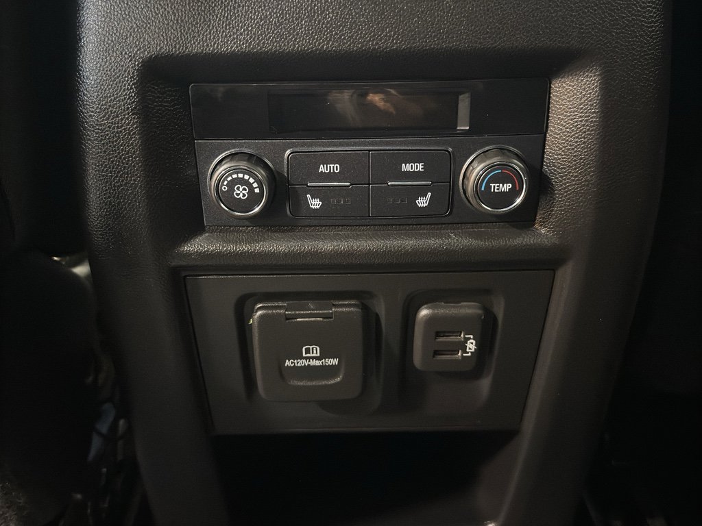 Used 2022 Chevrolet Traverse Premier w/ Redline Edition image 12