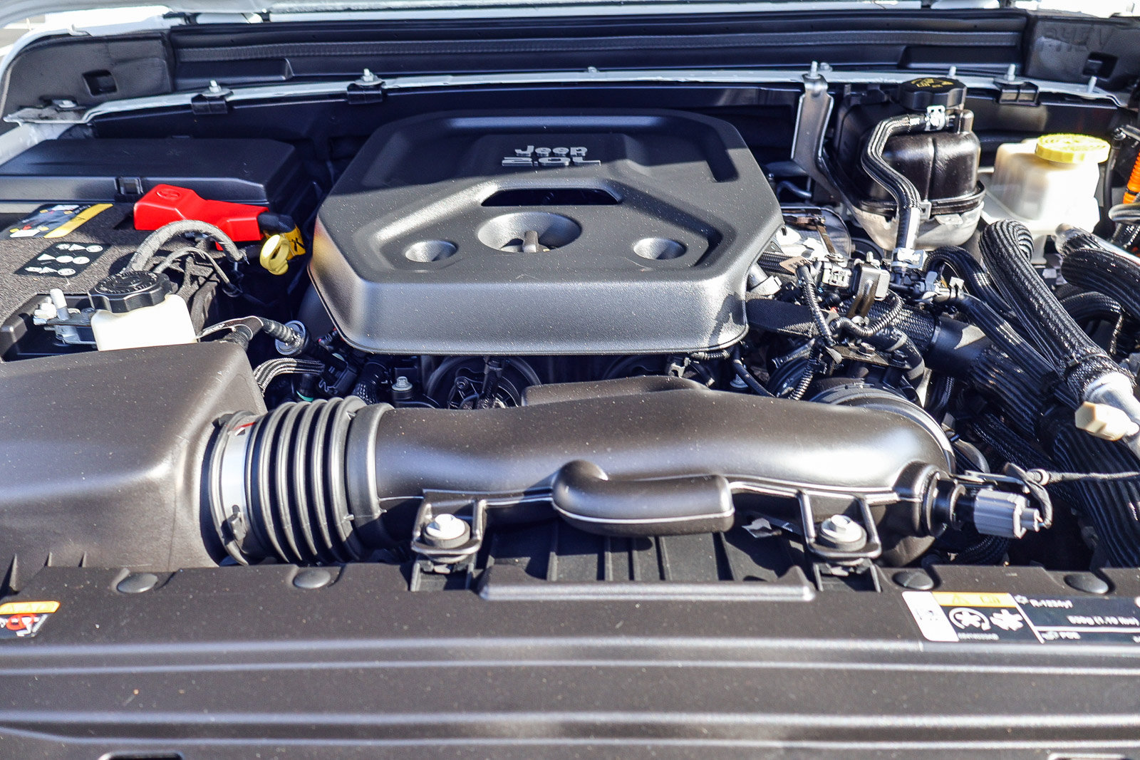 Used 2021 Jeep Wrangler Unlimited Sahara w/ Cold Weather Group image 17