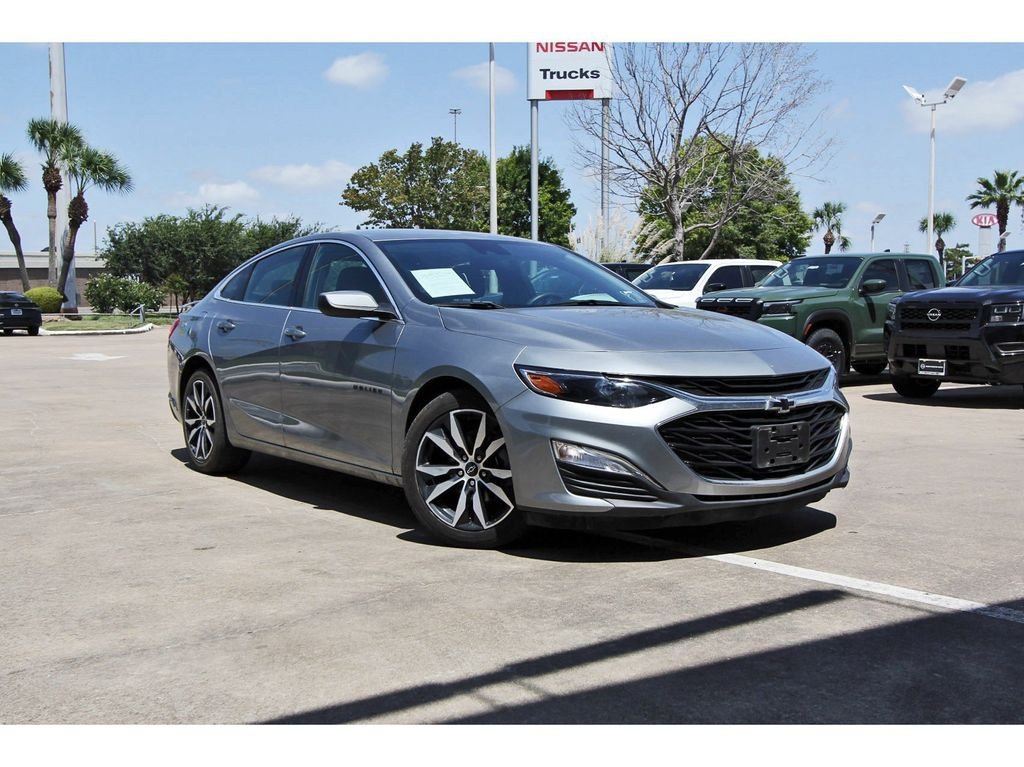 Used 2024 Chevrolet Malibu RS