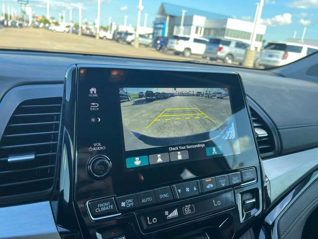 Used 2024 Honda Odyssey Touring image 23