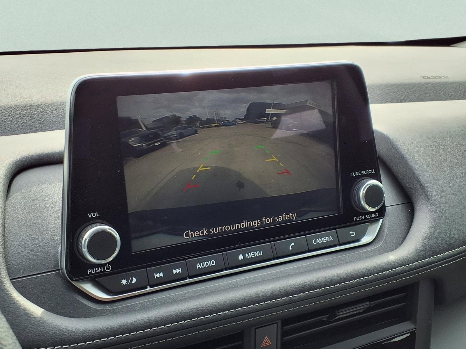 New 2026 Nissan Rogue S image 18