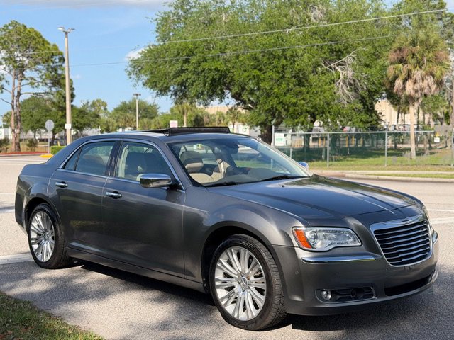 Used 2011 Chrysler 300 C w/ Sound Group RWD image 7