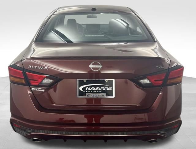 Used 2024 Nissan Altima 2.5 SL FWD image 8
