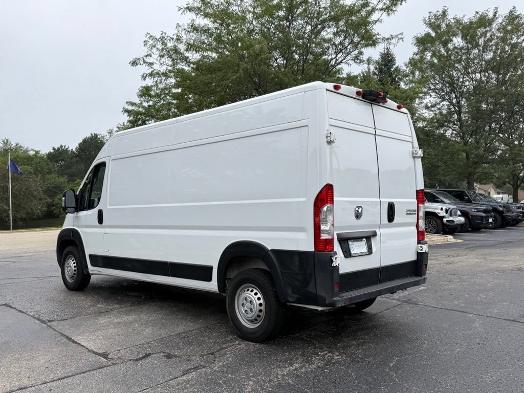 Used 2025 RAM ProMaster 2500 w/ Convenience Group FWD image 6