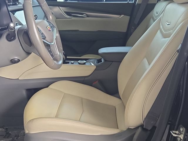 Certified 2024 Cadillac XT5 Premium Luxury FWD image 21