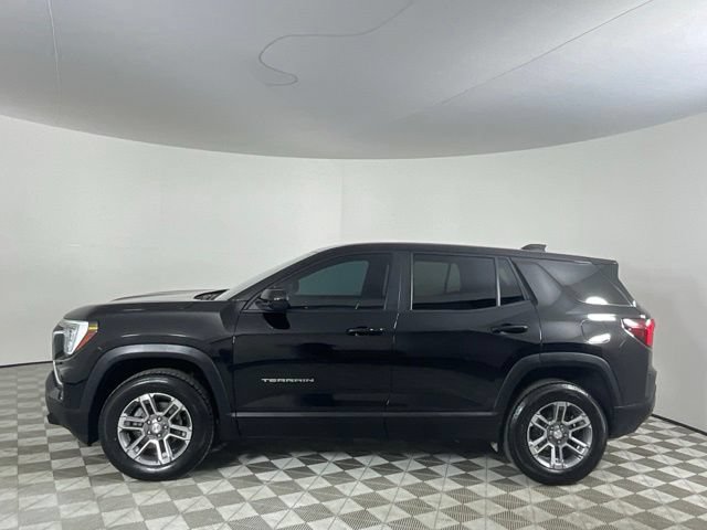 Used 2025 GMC Terrain Elevation FWD image 9
