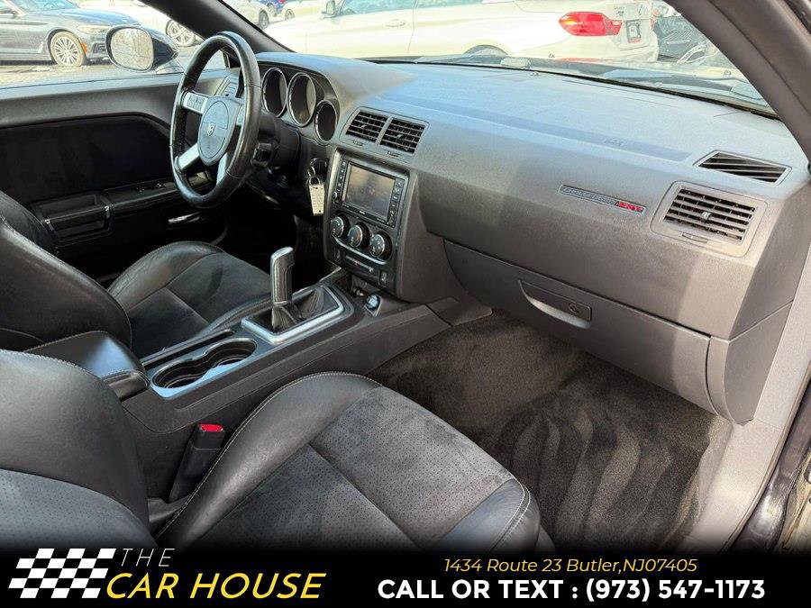 Used 2009 Dodge Challenger SRT8 w/ SRT Option Group II image 20