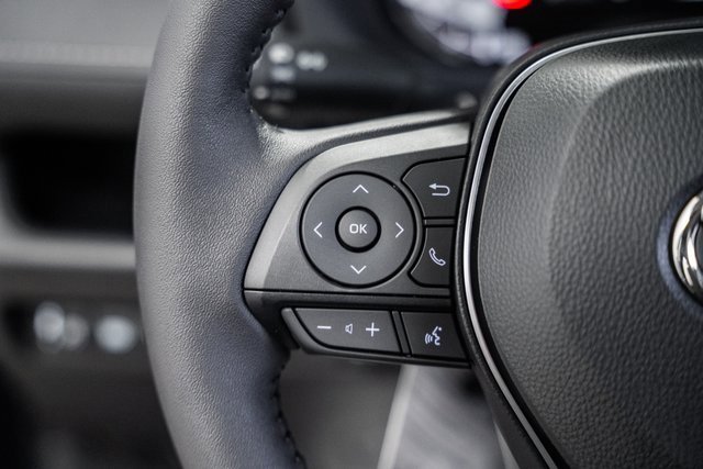 New 2025 Toyota RAV4 XLE image 28