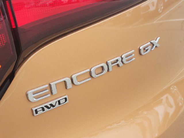Used 2024 Buick Encore GX Preferred w/ Comfort Package AWD/4WD image 32