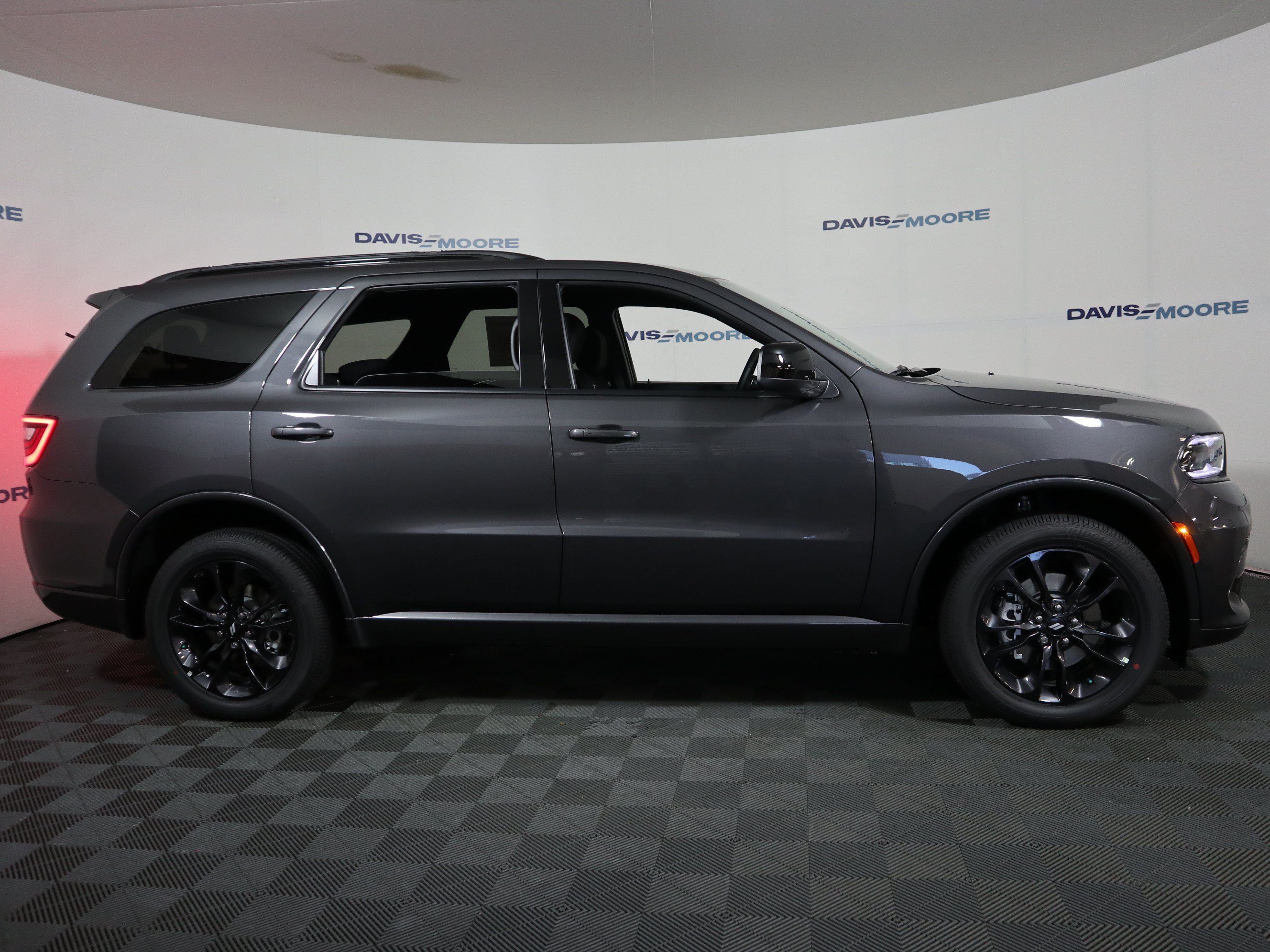 New 2026 Dodge Durango GT w/ Blacktop Package AWD/4WD image 4
