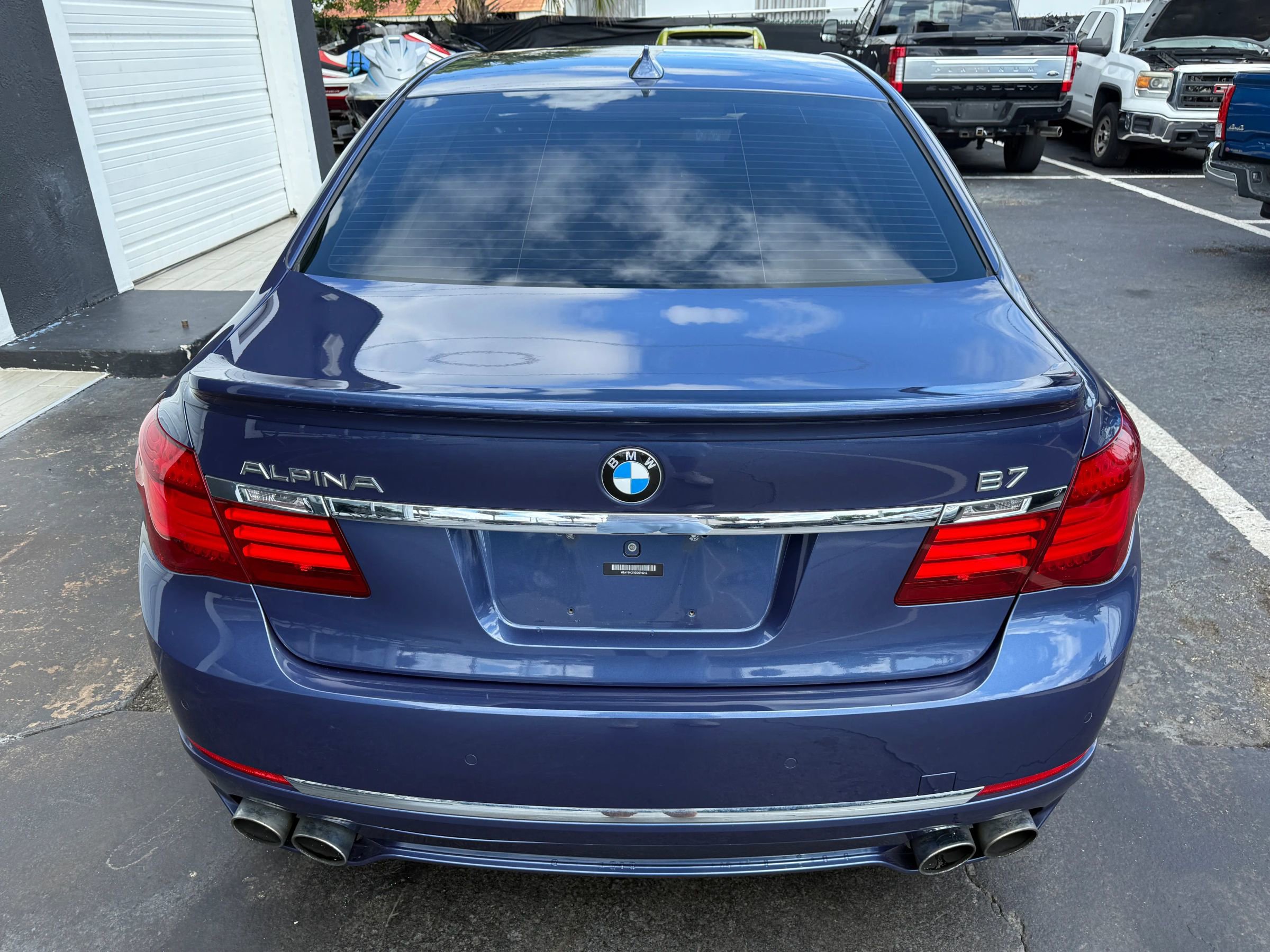 Used 2013 BMW ALPINA B7 xDrive image 8