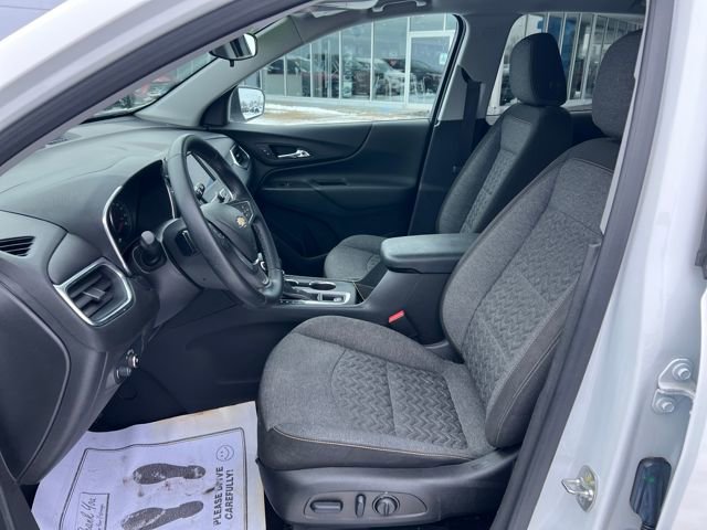 Used 2024 Chevrolet Equinox LT AWD/4WD image 12