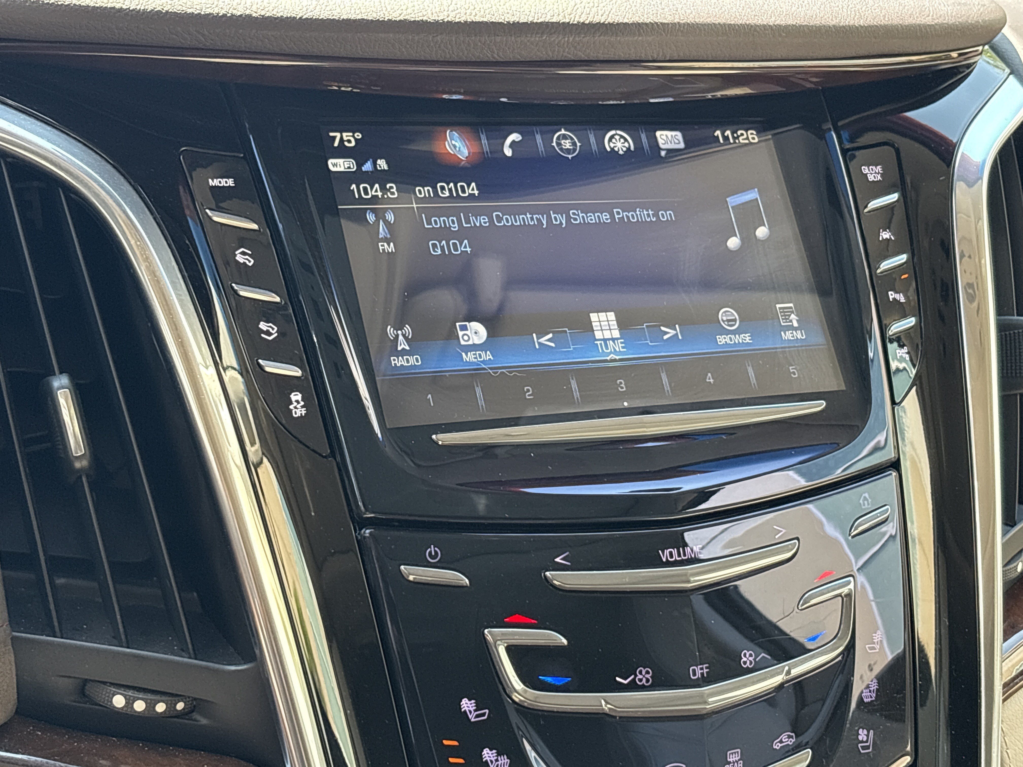 Used 2017 Cadillac Escalade Luxury AWD/4WD image 23