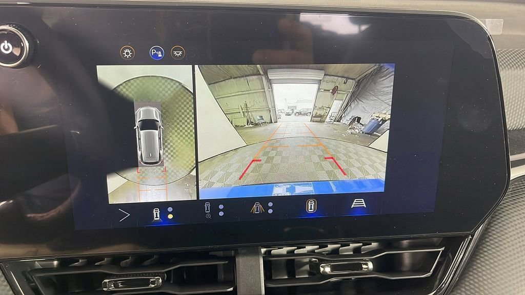 New 2025 Chevrolet Equinox RS w/ Safety and Technology Package image 22