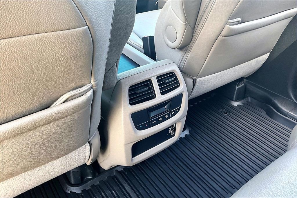 Used 2020 Honda Pilot EX-L image 10