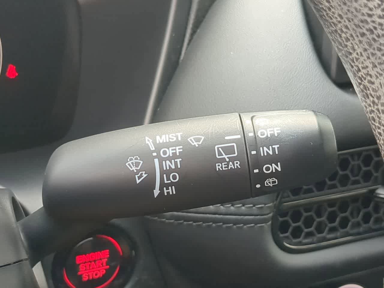 Used 2023 Honda HR-V LX image 23