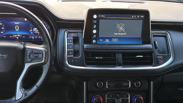 Used 2022 Chevrolet Suburban Z71 w/ Luxury Package AWD/4WD image 11