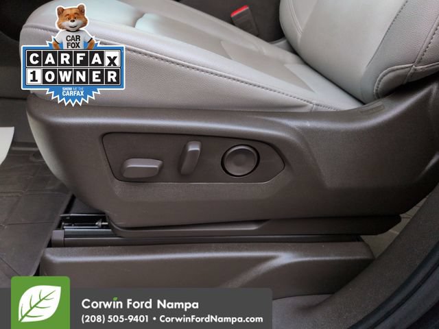 Used 2024 Chevrolet Tahoe Z71 w/ Luxury Package AWD/4WD image 12