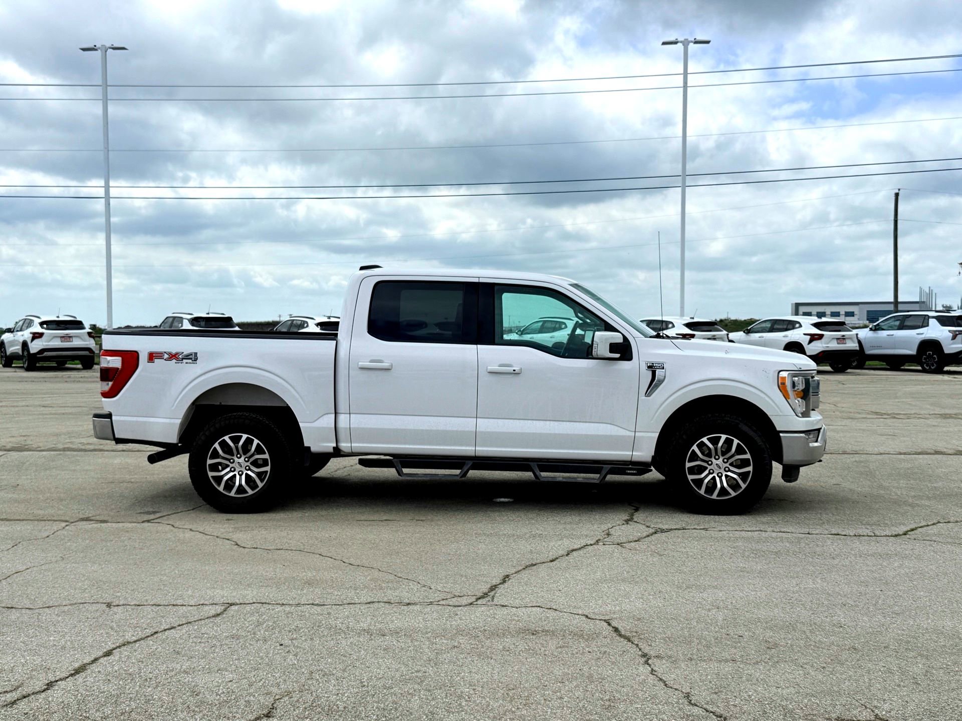 Used 2021 Ford F150 Lariat w/ FX4 Off-Road Package AWD/4WD image 5