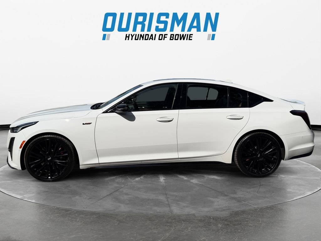 Used 2023 Cadillac CT5 V w/ Platinum Package RWD image 3
