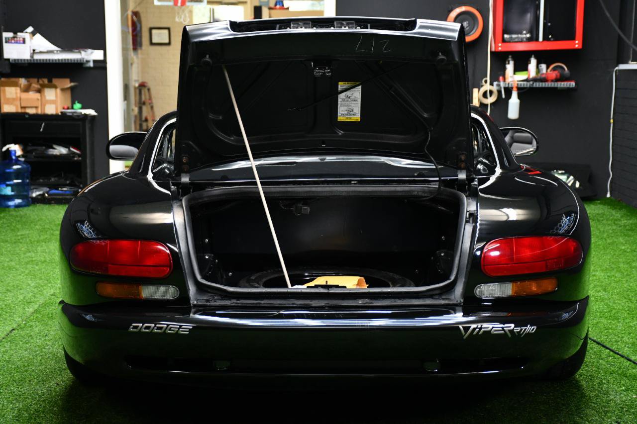 Used 1994 Dodge Viper RT/10 RWD image 33