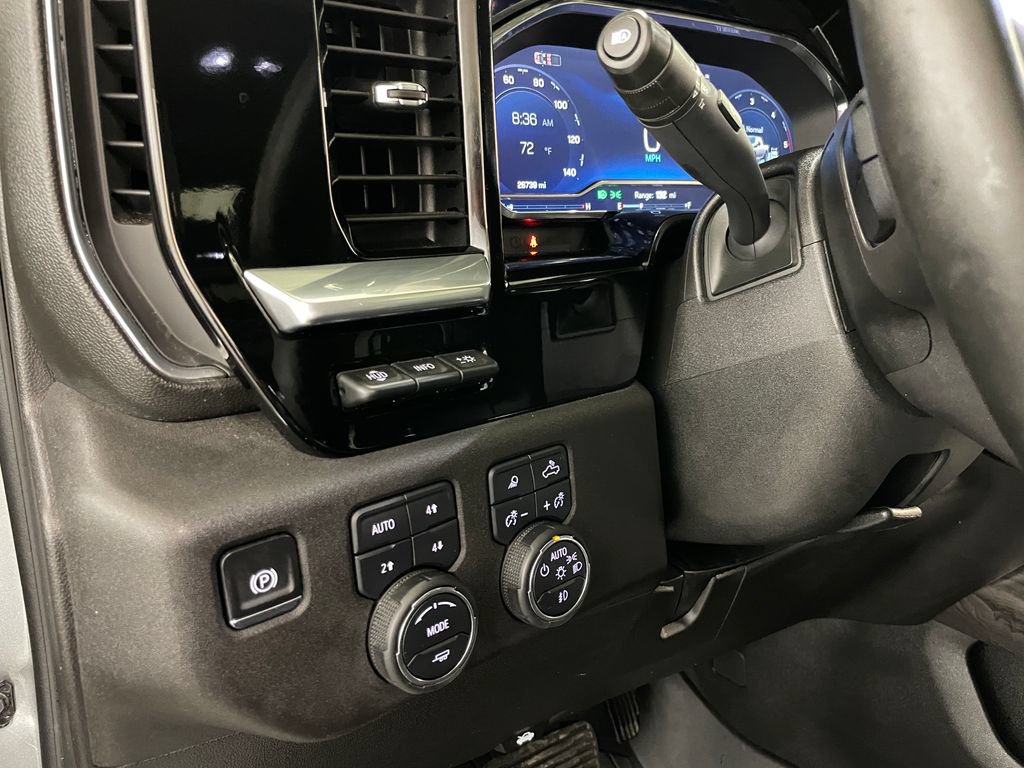Certified 2025 Chevrolet Silverado 2500 LTZ w/ LTZ Plus Package AWD/4WD image 32