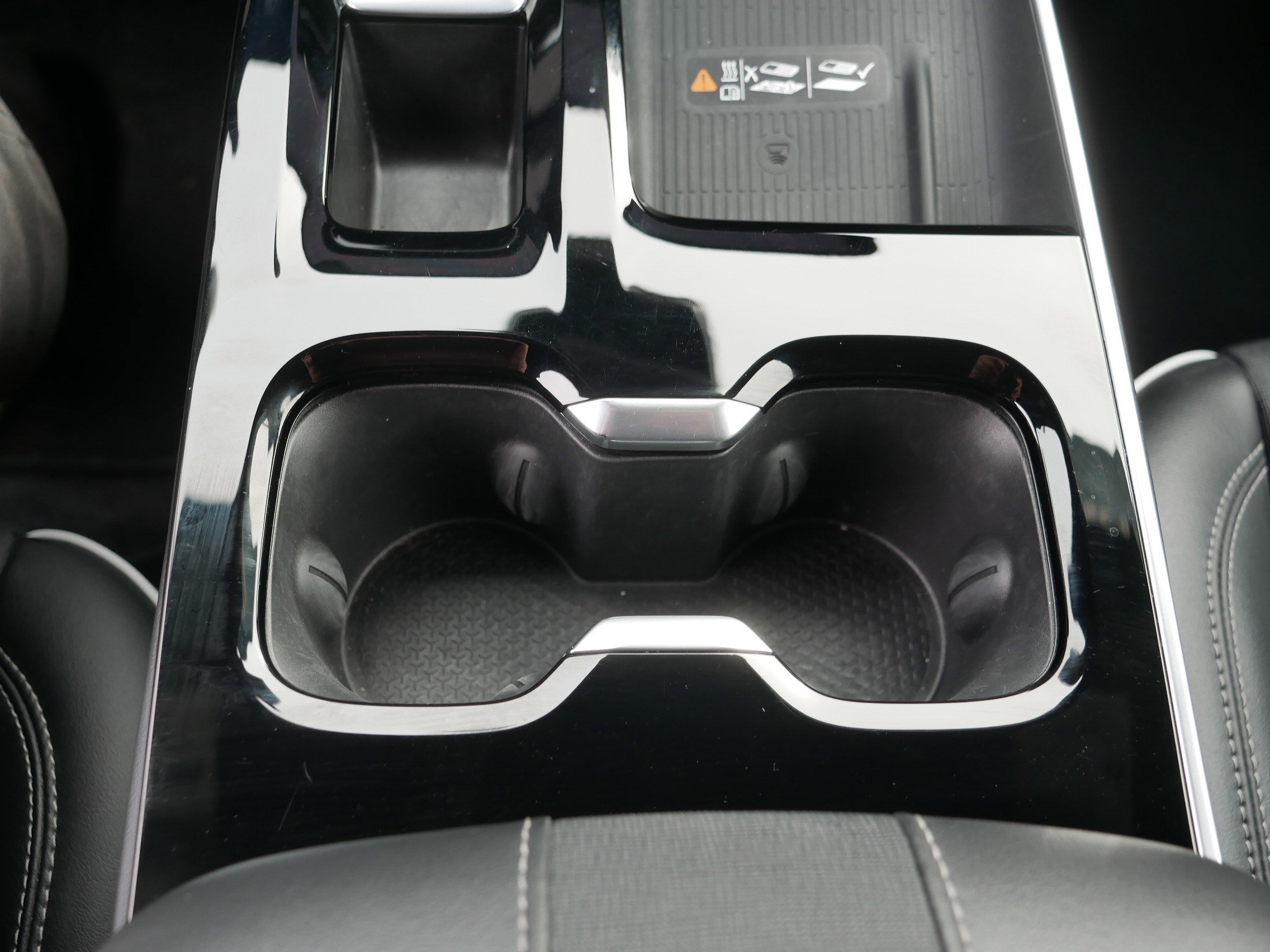 Certified 2025 Buick Enclave Preferred image 31