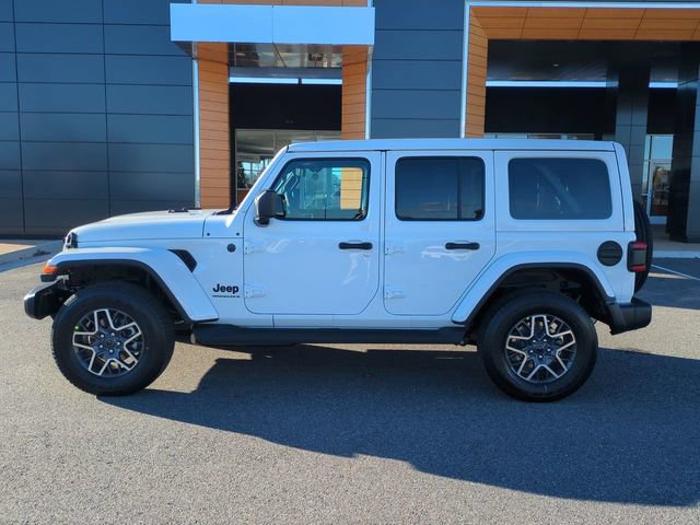 New 2026 Jeep Wrangler Sahara AWD/4WD image 7