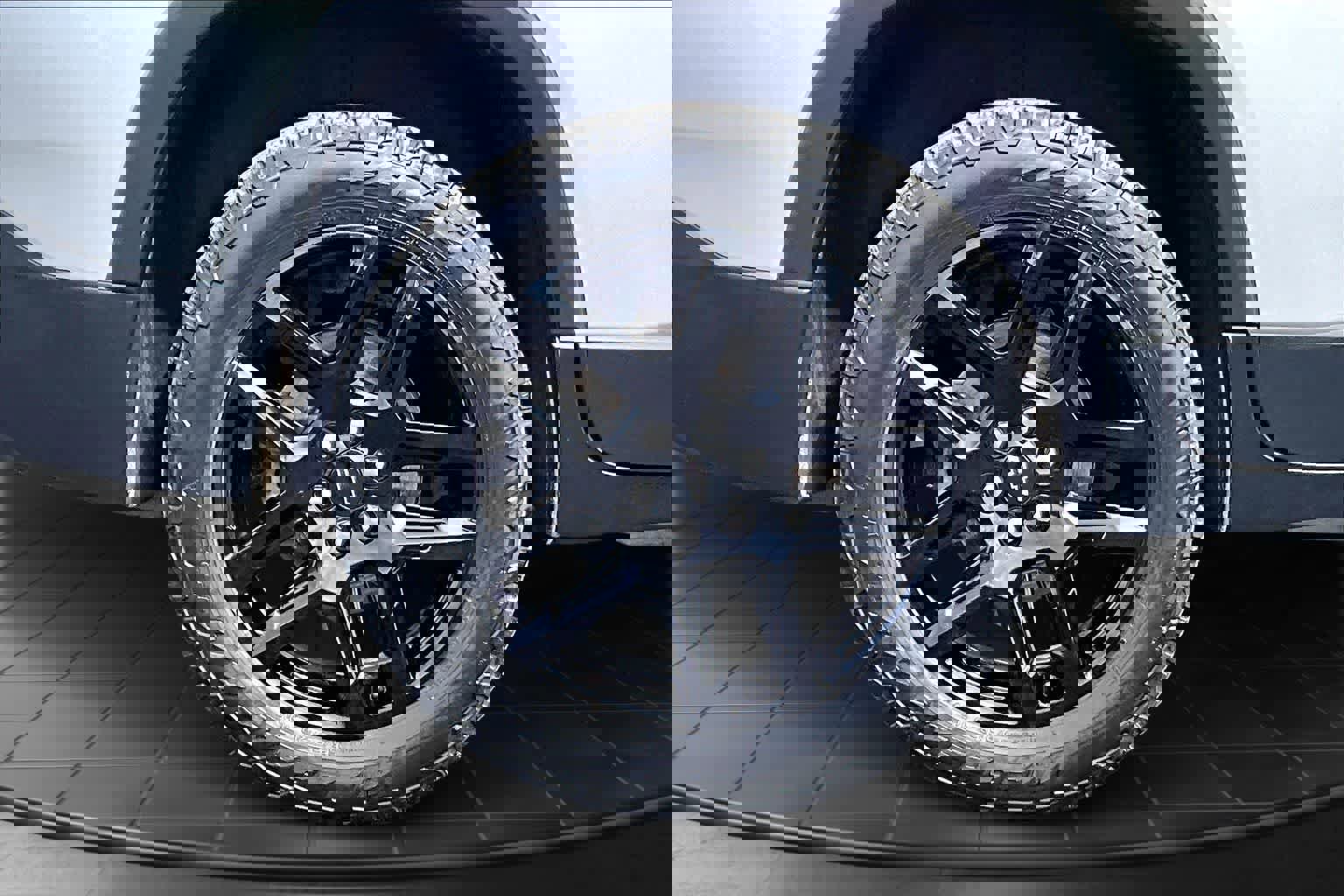 Used 2022 Chevrolet Traverse LS w/ Safety Package AWD/4WD image 36