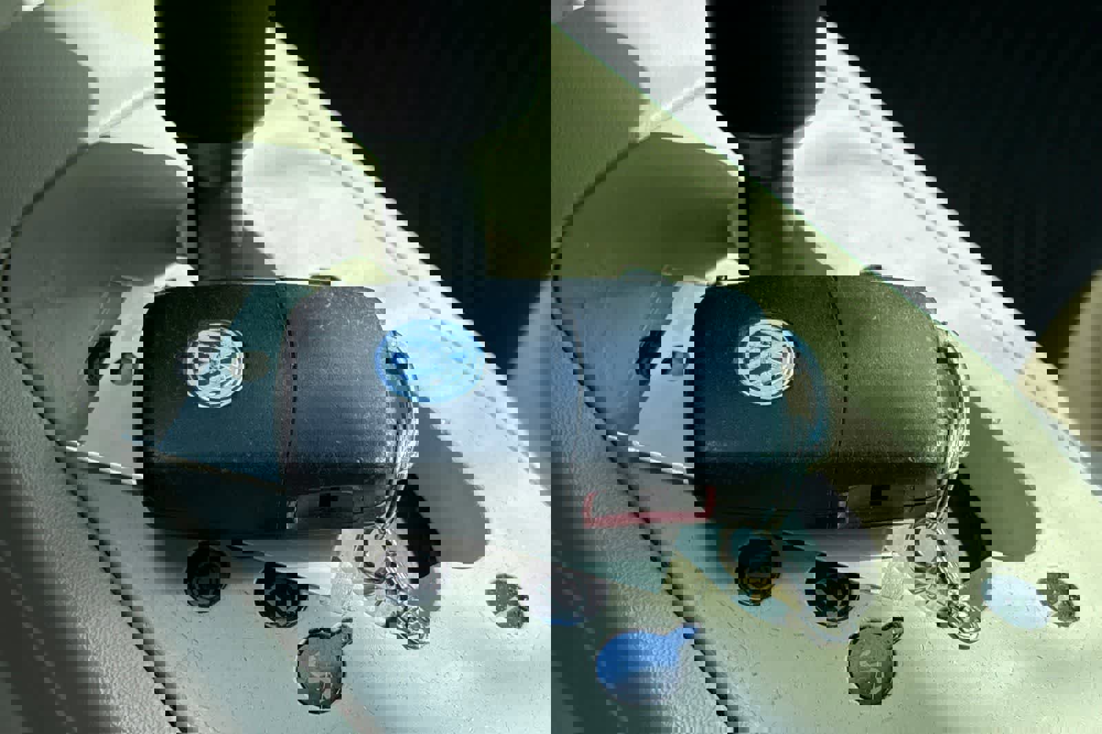 Used 2009 Volkswagen Beetle S image 21