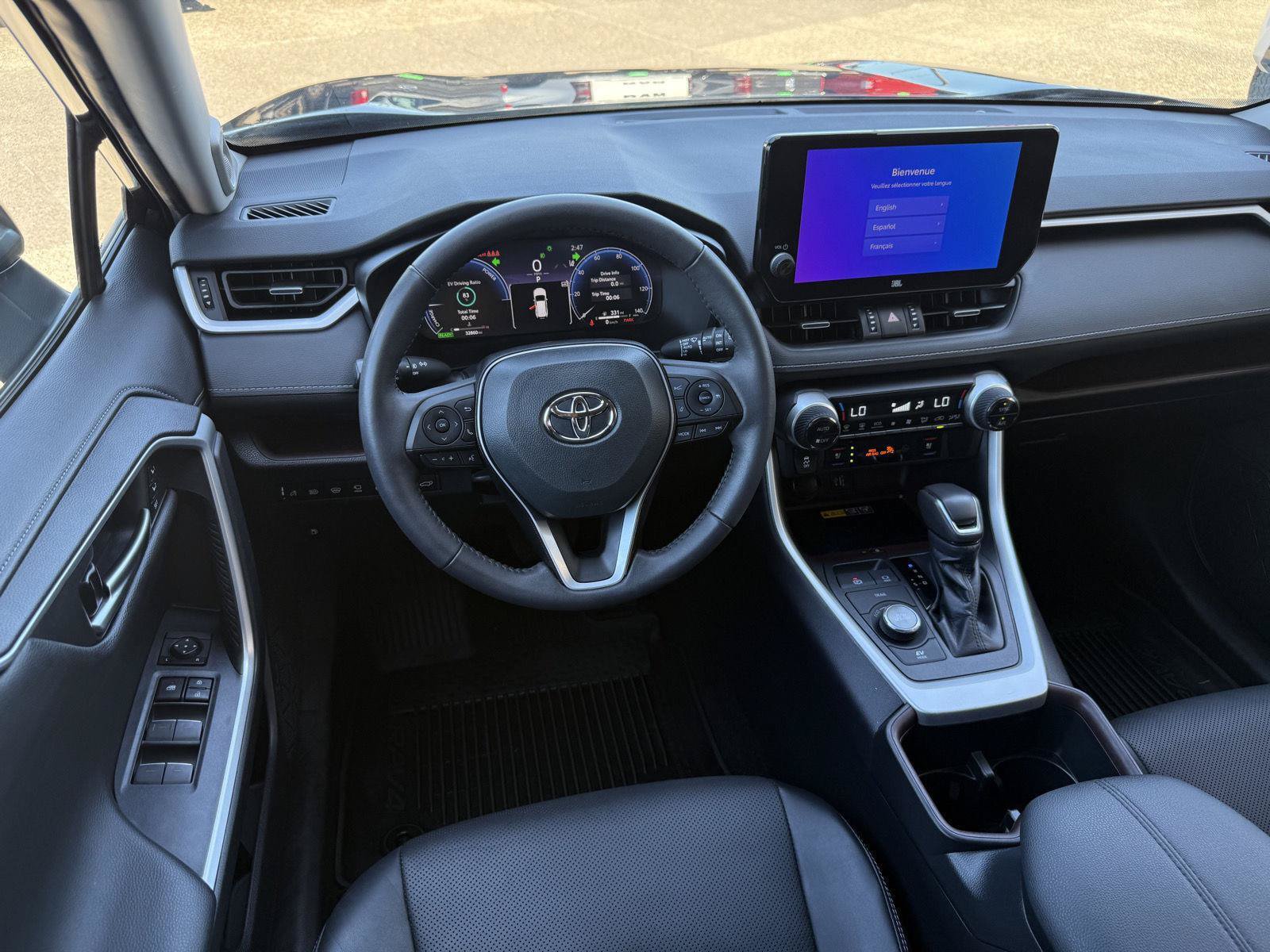 Used 2023 Toyota RAV4 Limited AWD/4WD image 18
