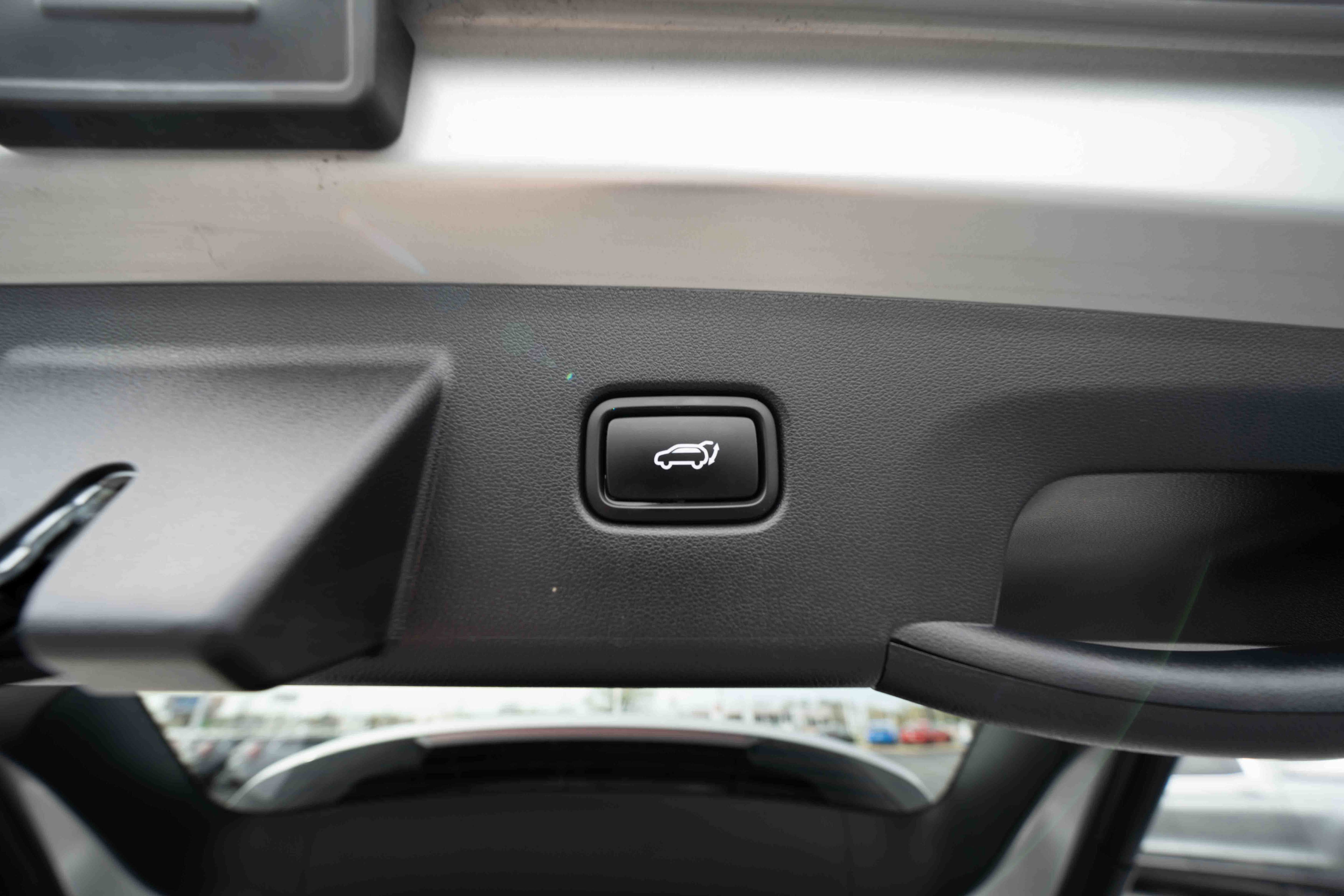 Used 2024 Hyundai Tucson Limited AWD/4WD image 29