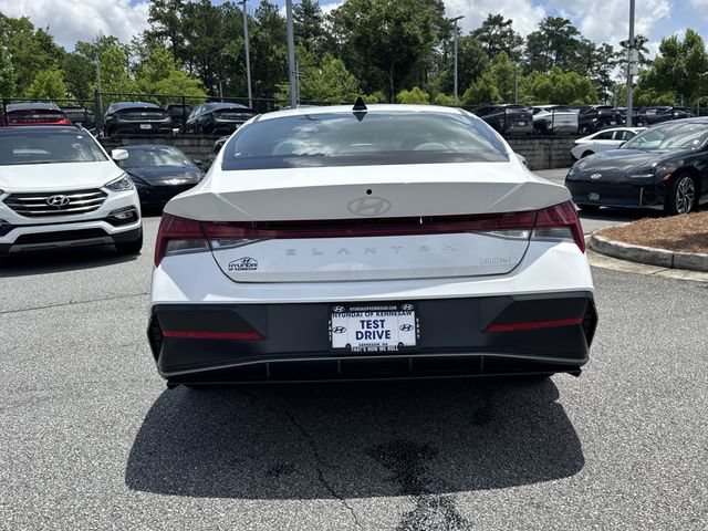 Certified 2025 Hyundai Elantra Limited FWD image 6