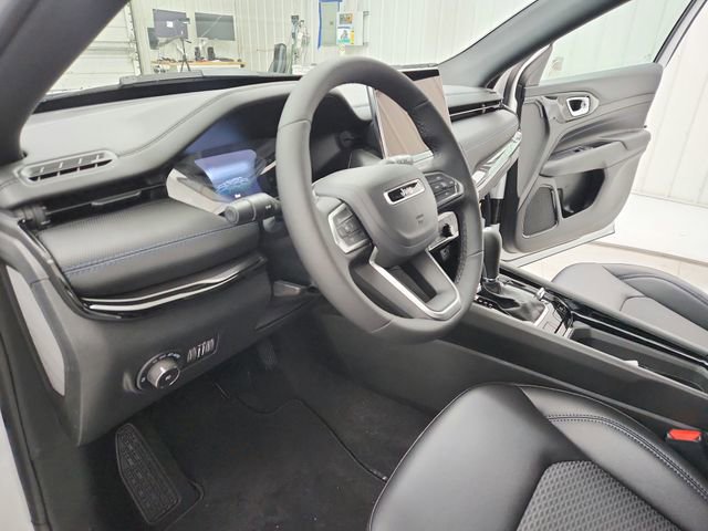 New 2026 Jeep Compass Latitude image 18