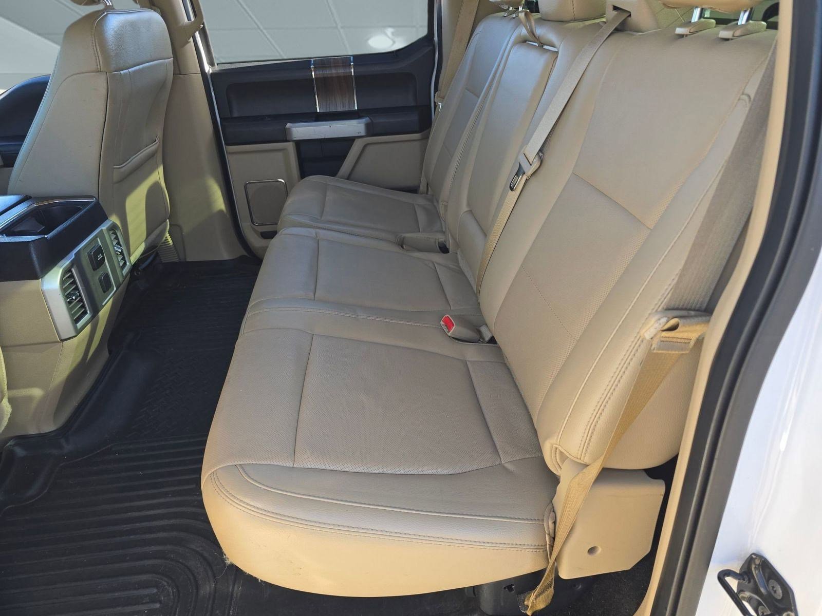 Used 2015 Ford F150 Lariat image 13