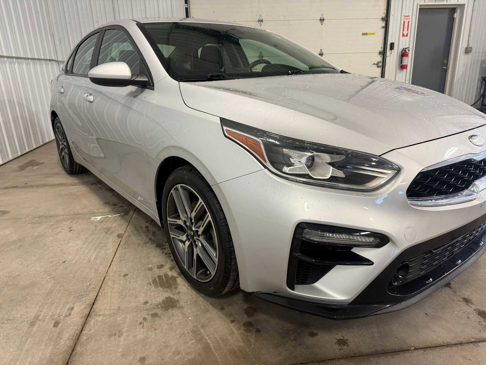 Used 2019 Kia Forte S w/ S Premium Package FWD image 10