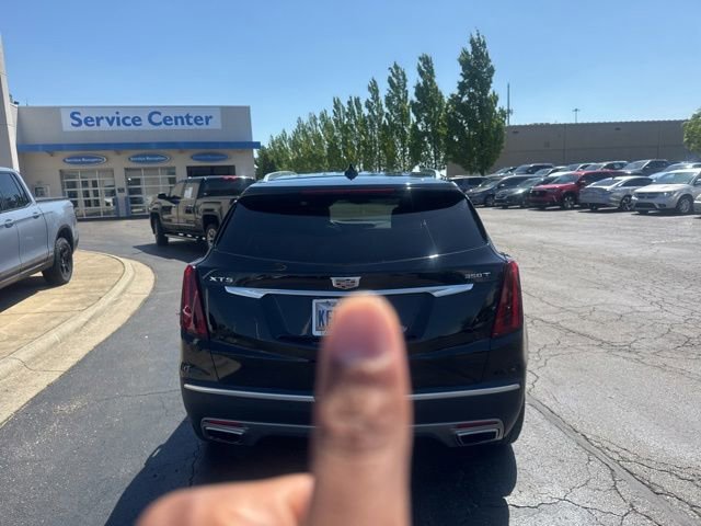 Used 2024 Cadillac XT5 Premium Luxury FWD image 8