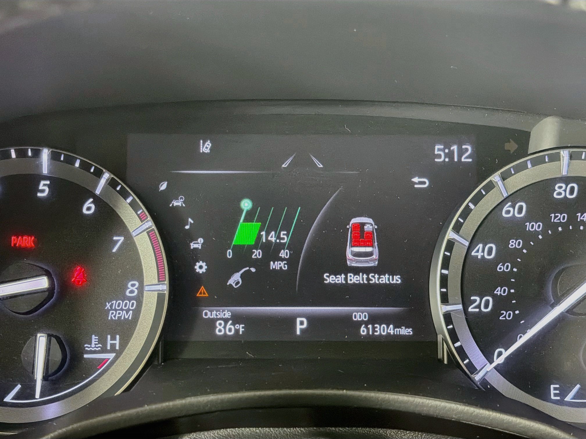 Used 2021 Toyota Highlander XLE FWD image 19