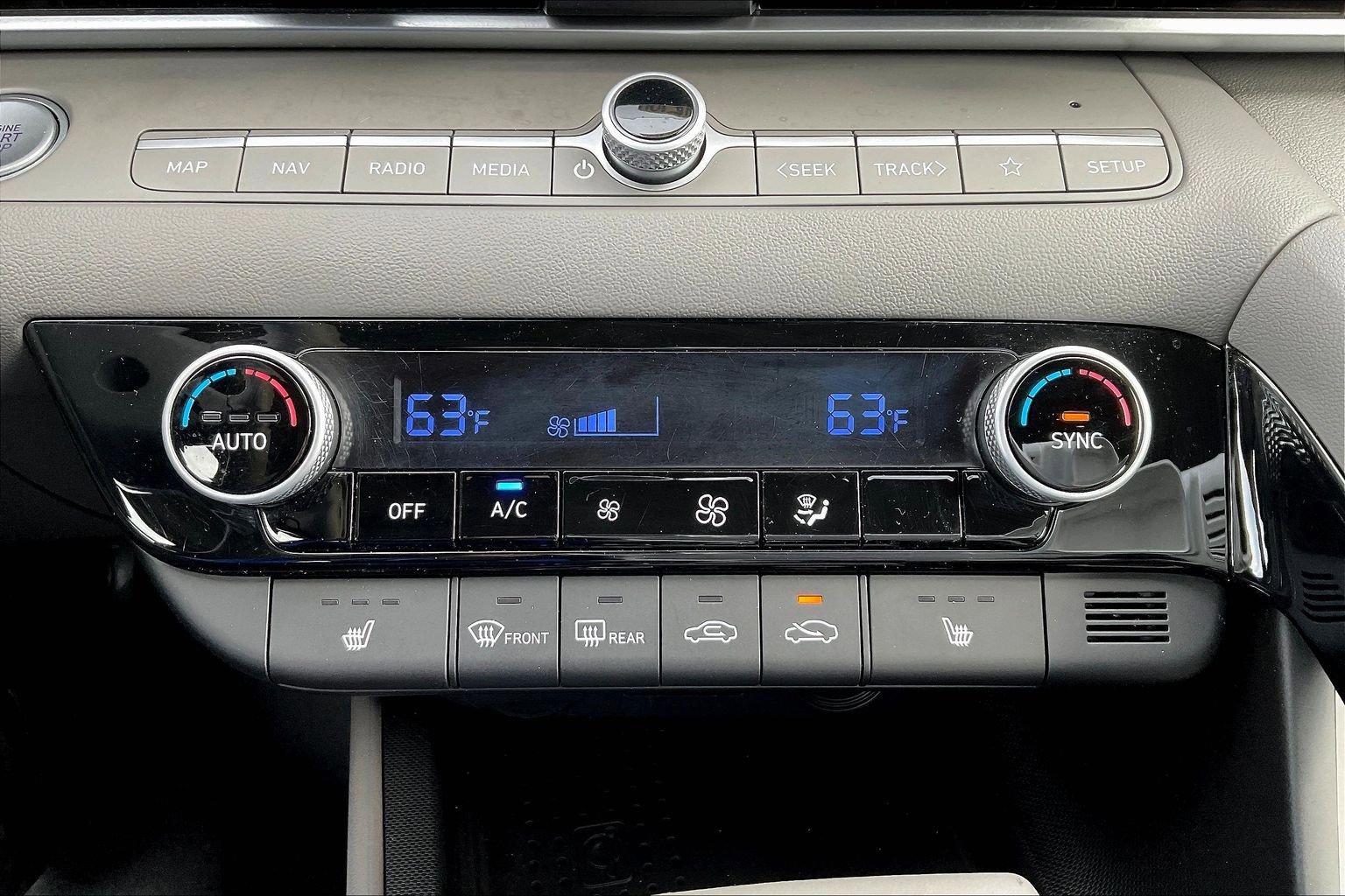 Certified 2023 Hyundai Elantra SEL w/ Convenience Package FWD image 14