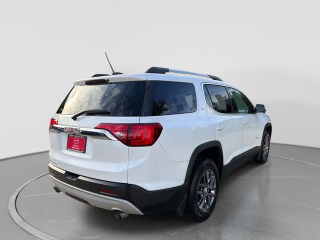 Used 2017 GMC Acadia SLT w/ LPO, Cargo Package FWD image 4