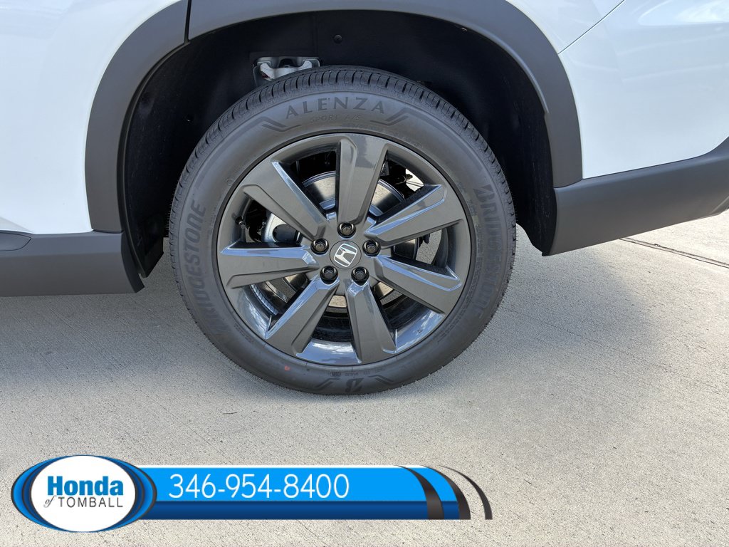 New 2026 Honda Pilot Sport image 18