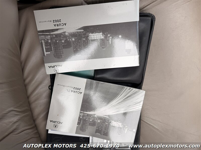 Used 2002 Acura TL FWD image 17