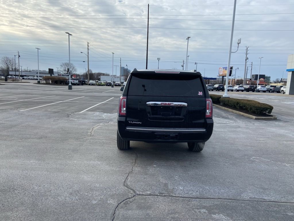 Used 2018 GMC Yukon Denali w/ Open Road Package image 4