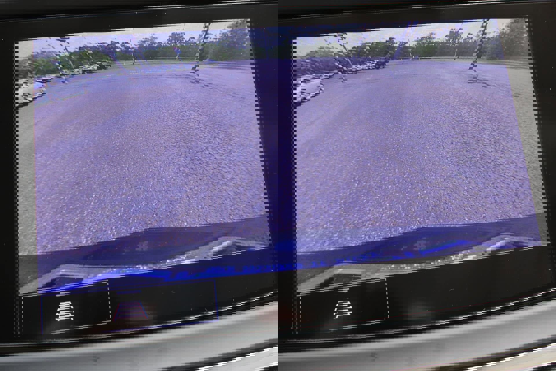 Used 2023 Buick Enclave Essence w/ Experience Buick Package FWD image 40