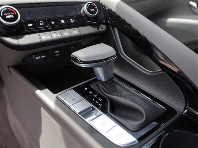 Certified 2025 Hyundai Elantra Blue image 17